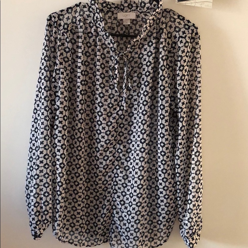 Loft shirt patterned